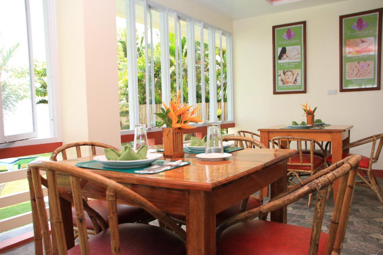 Badladz Staycation Condos Puerto Galera Zewnętrze zdjęcie