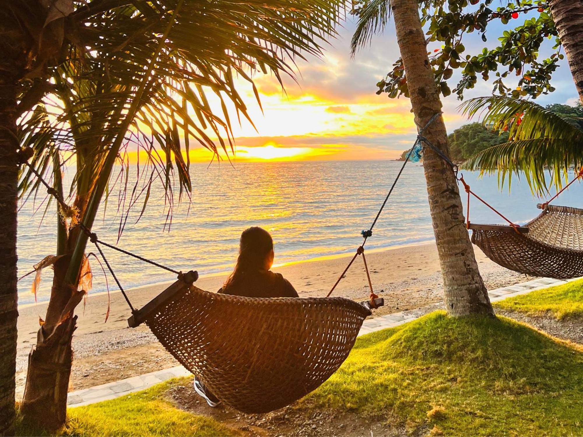 Badladz Staycation Condos Puerto Galera Zewnętrze zdjęcie