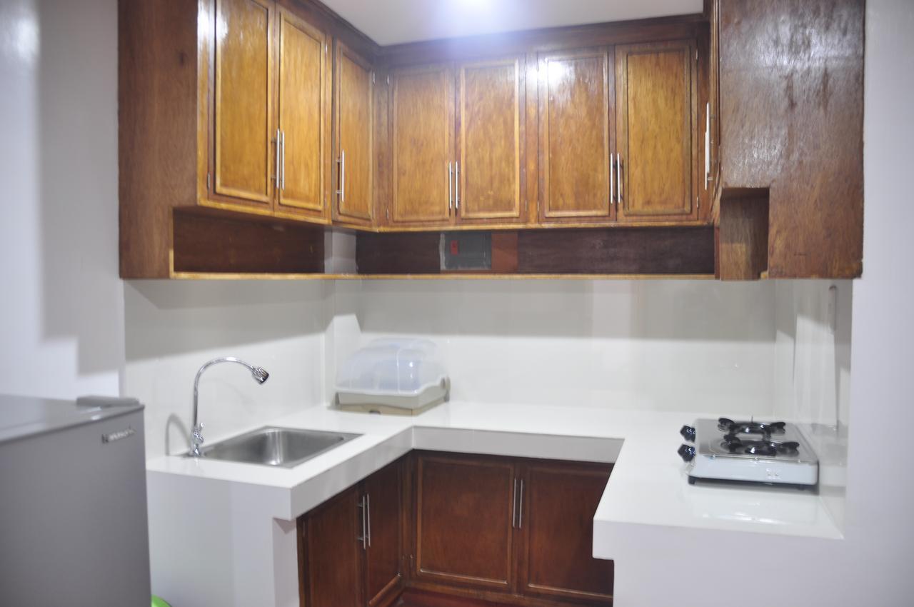 Badladz Staycation Condos Puerto Galera Zewnętrze zdjęcie