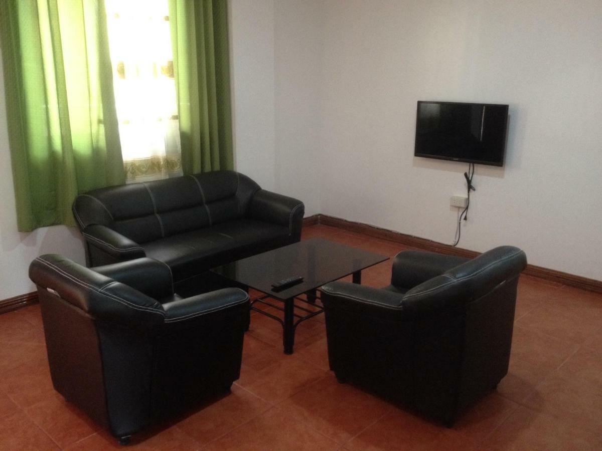Badladz Staycation Condos Puerto Galera Zewnętrze zdjęcie